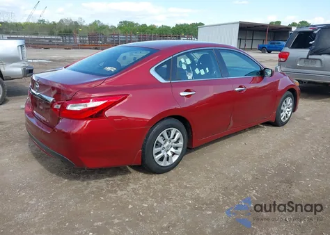 2017 Nissan Altima 2.5 из США, поврежденный, VIN 1N4AL3AP8HC144498